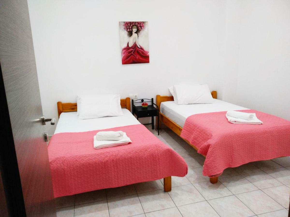 Pomegranate Apartment 伊拉克利翁 外观 照片